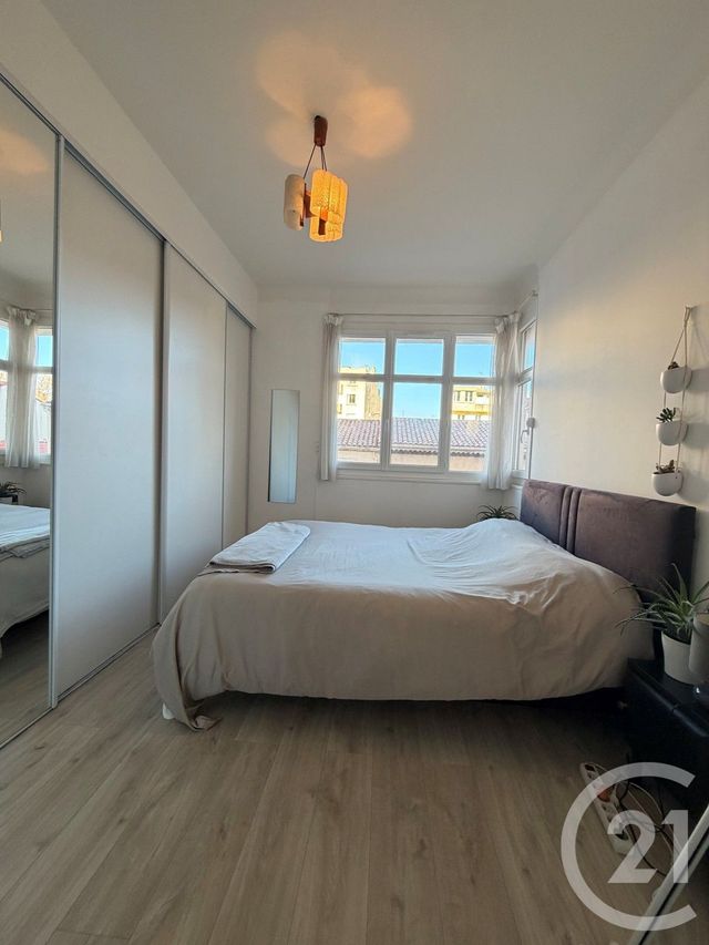Appartement T3 &agrave; louer - 3 pi&egrave;ces - 67,80 m2 - Marseille - 13007 - PROVENCE-ALPES-COTE-D-AZUR