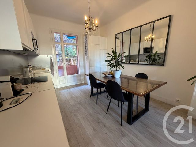 Appartement T3 &agrave; louer - 3 pi&egrave;ces - 67,80 m2 - Marseille - 13007 - PROVENCE-ALPES-COTE-D-AZUR