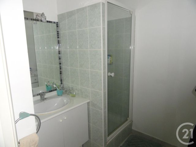 Appartement T2 &agrave; louer - 2 pi&egrave;ces - 53,12 m2 - Marseille - 13013 - PROVENCE-ALPES-COTE-D-AZUR