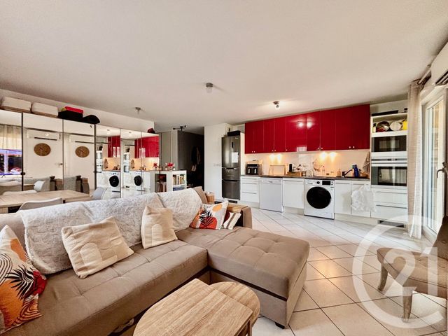 Appartement &agrave; louer - 3 pi&egrave;ces - 64,62 m2 - Marseille - 13013 - PROVENCE-ALPES-COTE-D-AZUR