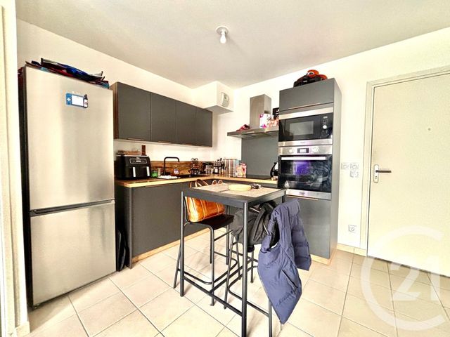 Appartement T2 &agrave; louer - 2 pi&egrave;ces - 37,30 m2 - Marseille - 13016 - PROVENCE-ALPES-COTE-D-AZUR