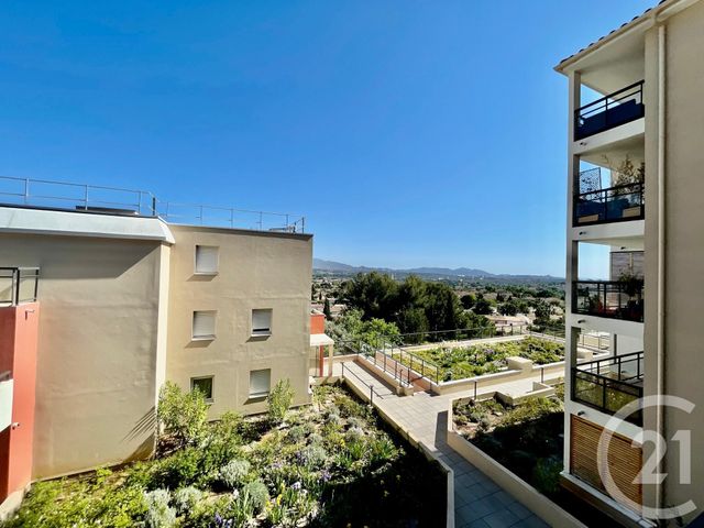 Appartement &agrave; louer - 3 pi&egrave;ces - 63,35 m2 - Marseille - 13013 - PROVENCE-ALPES-COTE-D-AZUR