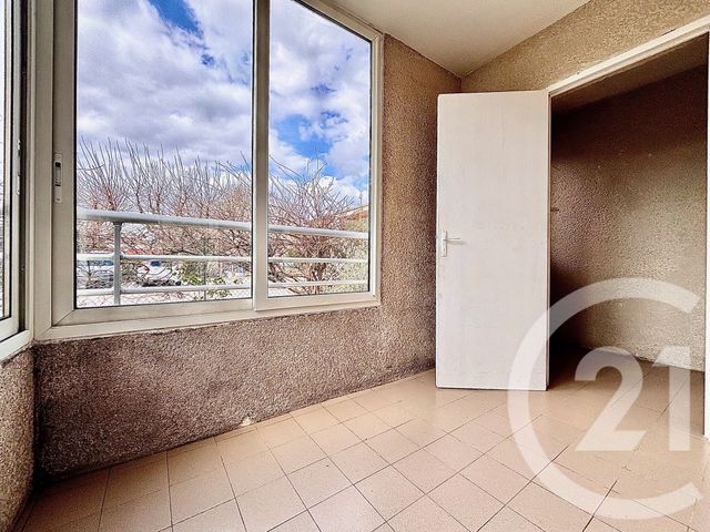 Appartement F2 à louer PLAN DE CUQUES