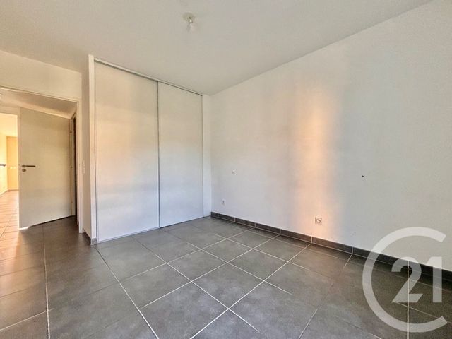 Appartement T4 &agrave; louer - 4 pi&egrave;ces - 74,71 m2 - Marseille - 13013 - PROVENCE-ALPES-COTE-D-AZUR