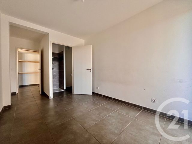 Appartement T4 &agrave; louer - 4 pi&egrave;ces - 74,71 m2 - Marseille - 13013 - PROVENCE-ALPES-COTE-D-AZUR
