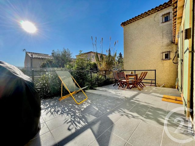 Maison &agrave; louer - 2 pi&egrave;ces - 39,63 m2 - Marseille - 13013 - PROVENCE-ALPES-COTE-D-AZUR