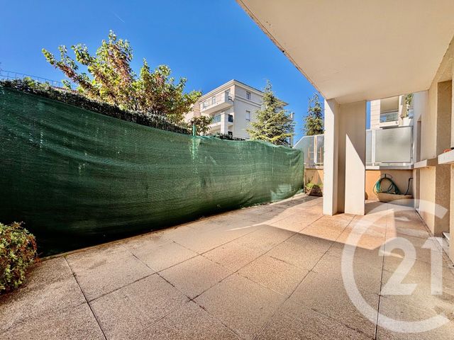 Appartement T3 &agrave; louer - 3 pi&egrave;ces - 49 m2 - Marseille - 13013 - PROVENCE-ALPES-COTE-D-AZUR