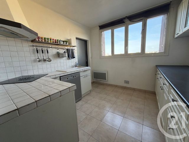 Appartement T4 &agrave; louer - 4 pi&egrave;ces - 68,41 m2 - Marseille - 13013 - PROVENCE-ALPES-COTE-D-AZUR