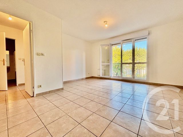 Appartement T2 &agrave; louer - 2 pi&egrave;ces - 38,33 m2 - Marseille - 13013 - PROVENCE-ALPES-COTE-D-AZUR