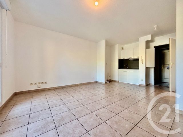 Appartement T2 &agrave; louer - 2 pi&egrave;ces - 38,33 m2 - Marseille - 13013 - PROVENCE-ALPES-COTE-D-AZUR