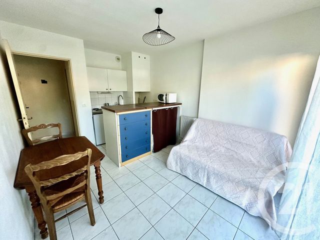 Appartement Studio &agrave; louer - 1 pi&egrave;ce - 17,63 m2 - Marseille - 13011 - PROVENCE-ALPES-COTE-D-AZUR