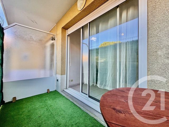 Appartement Studio à louer MARSEILLE