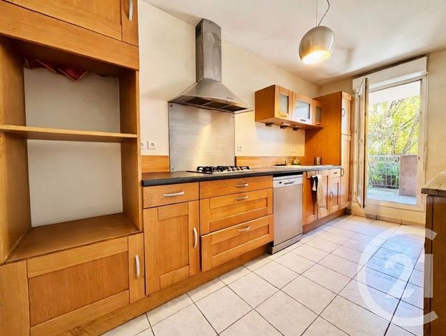 Appartement T4 &agrave; louer - 4 pi&egrave;ces - 84,38 m2 - Marseille - 13013 - PROVENCE-ALPES-COTE-D-AZUR