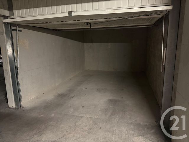 Parking à louer MARSEILLE