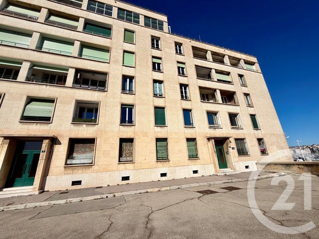 Appartement T1 &agrave; louer - 1 pi&egrave;ce - 32 m2 - Marseille - 13002 - PROVENCE-ALPES-COTE-D-AZUR