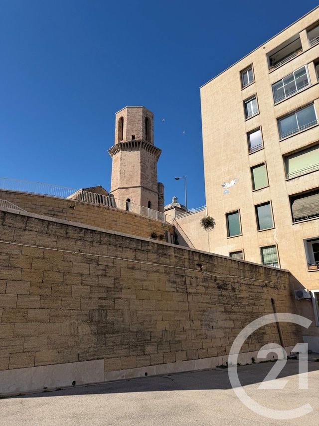 Appartement T1 &agrave; louer - 1 pi&egrave;ce - 32 m2 - Marseille - 13002 - PROVENCE-ALPES-COTE-D-AZUR