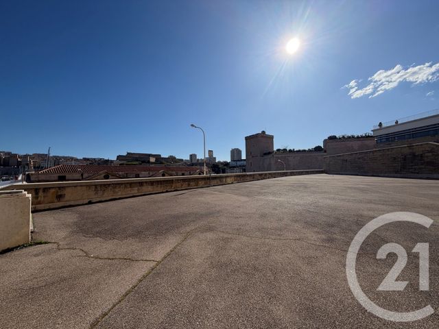 Appartement T1 &agrave; louer - 1 pi&egrave;ce - 32 m2 - Marseille - 13002 - PROVENCE-ALPES-COTE-D-AZUR