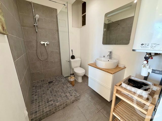 Appartement T1 &agrave; louer - 1 pi&egrave;ce - 32 m2 - Marseille - 13002 - PROVENCE-ALPES-COTE-D-AZUR