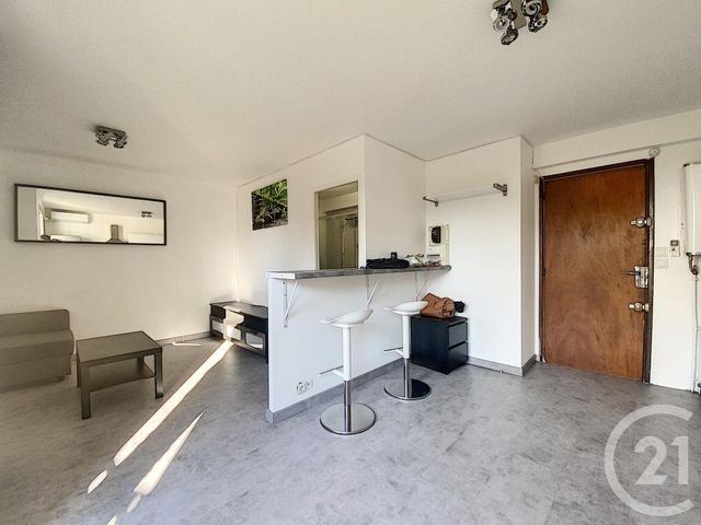 Appartement Studio &agrave; louer - 1 pi&egrave;ce - 27,43 m2 - Marseille - 13010 - PROVENCE-ALPES-COTE-D-AZUR