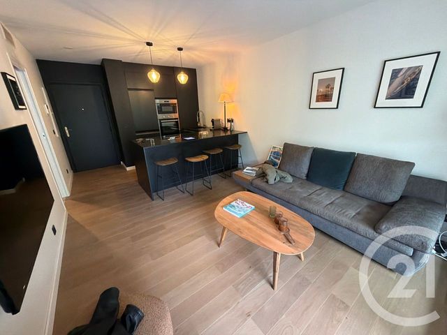Appartement T2 &agrave; louer - 2 pi&egrave;ces - 33,33 m2 - Marseille - 13008 - PROVENCE-ALPES-COTE-D-AZUR
