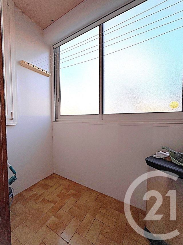 Appartement T2 &agrave; louer - 2 pi&egrave;ces - 42,44 m2 - Marseille - 13013 - PROVENCE-ALPES-COTE-D-AZUR
