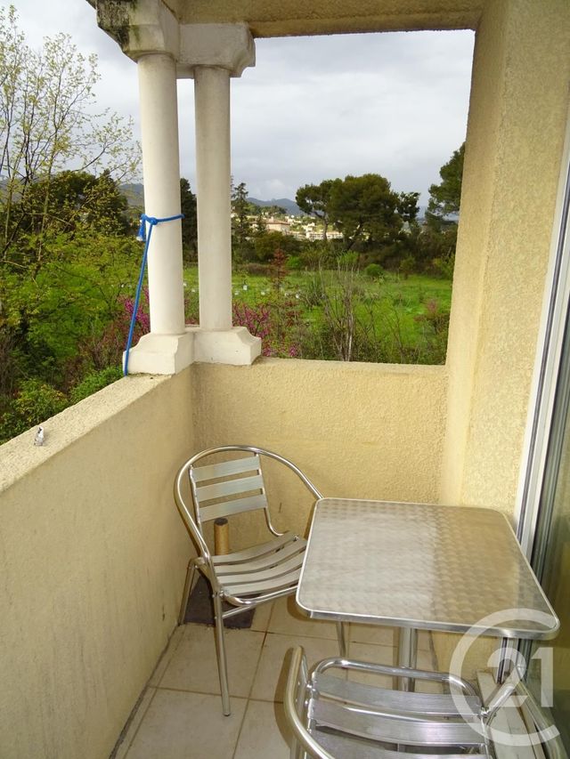 Appartement T1 &agrave; louer - 1 pi&egrave;ce - 25,01 m2 - Marseille - 13013 - PROVENCE-ALPES-COTE-D-AZUR
