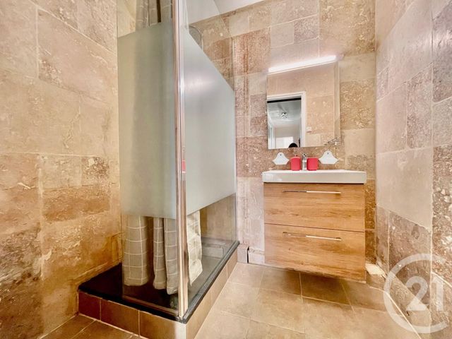 Appartement T4 &agrave; louer - 4 pi&egrave;ces - 87,76 m2 - Marseille - 13013 - PROVENCE-ALPES-COTE-D-AZUR