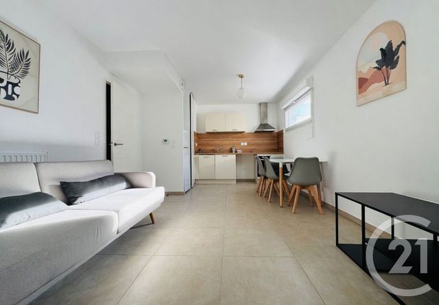 Appartement T2 &agrave; louer - 2 pi&egrave;ces - 41,60 m2 - Marseille - 13013 - PROVENCE-ALPES-COTE-D-AZUR