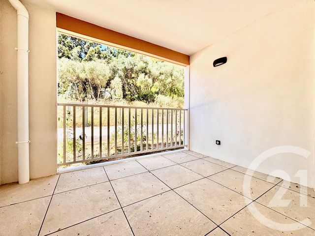 Appartement T2 &agrave; louer - 2 pi&egrave;ces - 41,60 m2 - Marseille - 13013 - PROVENCE-ALPES-COTE-D-AZUR
