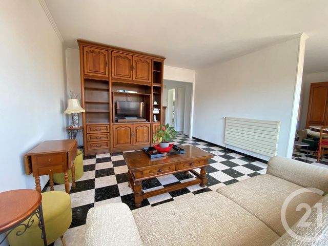 Appartement T3 &agrave; louer - 3 pi&egrave;ces - 55,38 m2 - Marseille - 13008 - PROVENCE-ALPES-COTE-D-AZUR