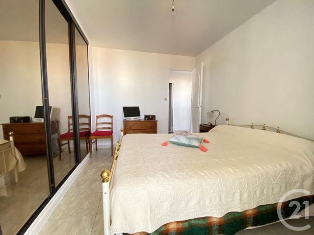 Appartement T3 &agrave; louer - 3 pi&egrave;ces - 55,38 m2 - Marseille - 13008 - PROVENCE-ALPES-COTE-D-AZUR