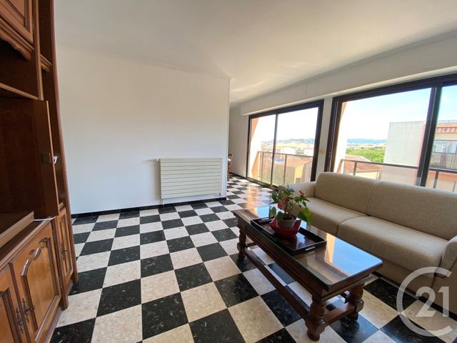 Appartement T3 &agrave; louer - 3 pi&egrave;ces - 55,38 m2 - Marseille - 13008 - PROVENCE-ALPES-COTE-D-AZUR