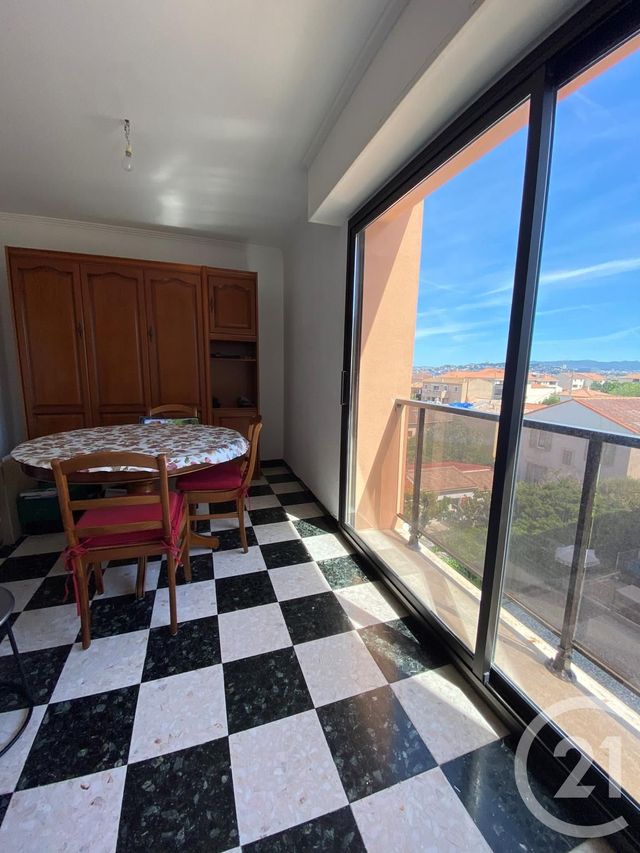 Appartement T3 &agrave; louer - 3 pi&egrave;ces - 55,38 m2 - Marseille - 13008 - PROVENCE-ALPES-COTE-D-AZUR