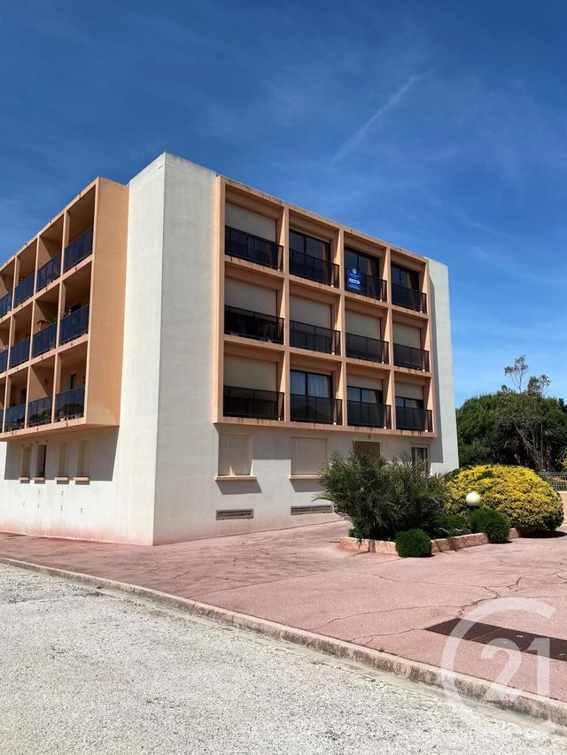 Appartement T3 &agrave; louer - 3 pi&egrave;ces - 55,38 m2 - Marseille - 13008 - PROVENCE-ALPES-COTE-D-AZUR