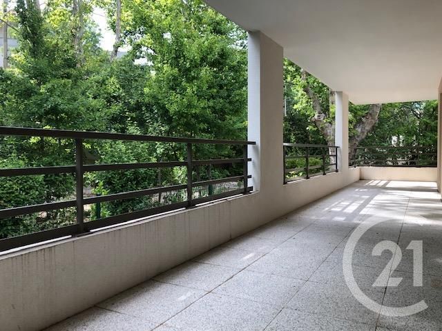 Appartement T3 &agrave; louer - 3 pi&egrave;ces - 59,78 m2 - Marseille - 13013 - PROVENCE-ALPES-COTE-D-AZUR