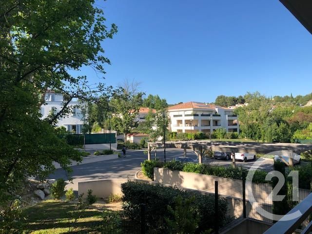 Appartement T3 &agrave; louer - 3 pi&egrave;ces - 59,78 m2 - Marseille - 13013 - PROVENCE-ALPES-COTE-D-AZUR