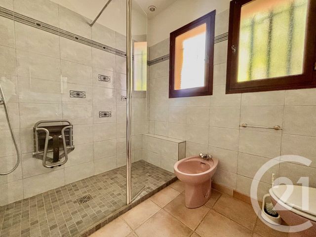Maison &agrave; louer - 5 pi&egrave;ces - 127,33 m2 - Marseille - 13013 - PROVENCE-ALPES-COTE-D-AZUR