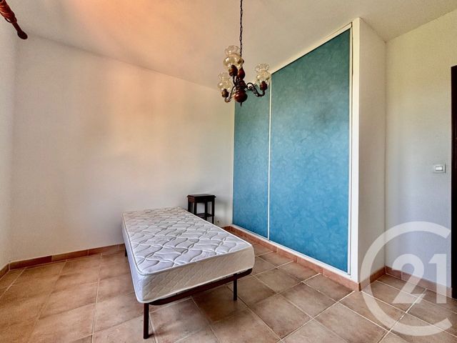 Maison &agrave; louer - 5 pi&egrave;ces - 127,33 m2 - Marseille - 13013 - PROVENCE-ALPES-COTE-D-AZUR
