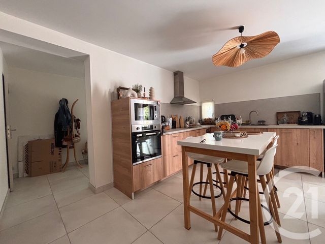 Appartement T2 &agrave; louer - 2 pi&egrave;ces - 54,46 m2 - Peypin - 13 - PROVENCE-ALPES-COTE-D-AZUR