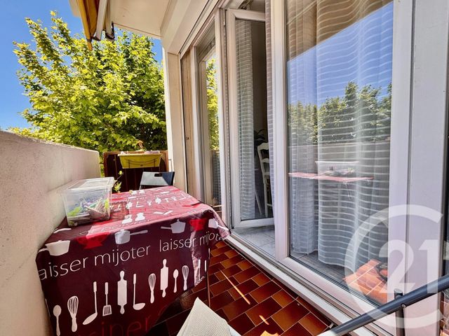 Appartement T2 &agrave; louer - 2 pi&egrave;ces - 39 m2 - Marseille - 13013 - PROVENCE-ALPES-COTE-D-AZUR