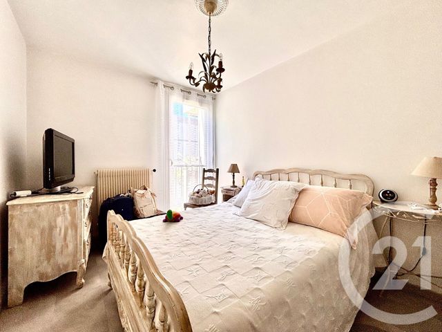 Appartement T2 &agrave; louer - 2 pi&egrave;ces - 39 m2 - Marseille - 13013 - PROVENCE-ALPES-COTE-D-AZUR