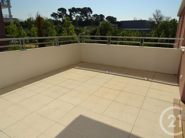 Appartement T3 &agrave; louer - 3 pi&egrave;ces - 57,31 m2 - Marseille - 13013 - PROVENCE-ALPES-COTE-D-AZUR
