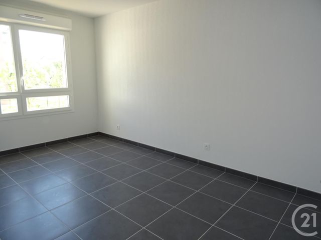 Appartement T3 &agrave; louer - 3 pi&egrave;ces - 57,31 m2 - Marseille - 13013 - PROVENCE-ALPES-COTE-D-AZUR