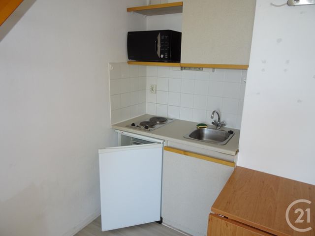 Appartement T2 &agrave; louer - 2 pi&egrave;ces - 29,08 m2 - Marseille - 13013 - PROVENCE-ALPES-COTE-D-AZUR