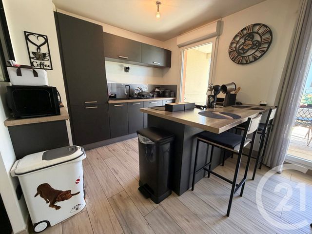 Appartement T3 &agrave; louer - 3 pi&egrave;ces - 55,96 m2 - Marseille - 13014 - PROVENCE-ALPES-COTE-D-AZUR