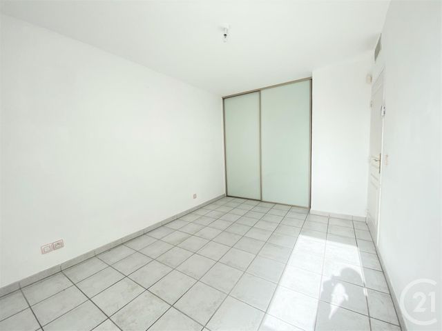 Appartement T3 &agrave; louer - 3 pi&egrave;ces - 79,69 m2 - Marseille - 13013 - PROVENCE-ALPES-COTE-D-AZUR