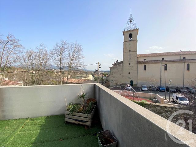 Appartement T3 &agrave; louer - 3 pi&egrave;ces - 79,69 m2 - Marseille - 13013 - PROVENCE-ALPES-COTE-D-AZUR