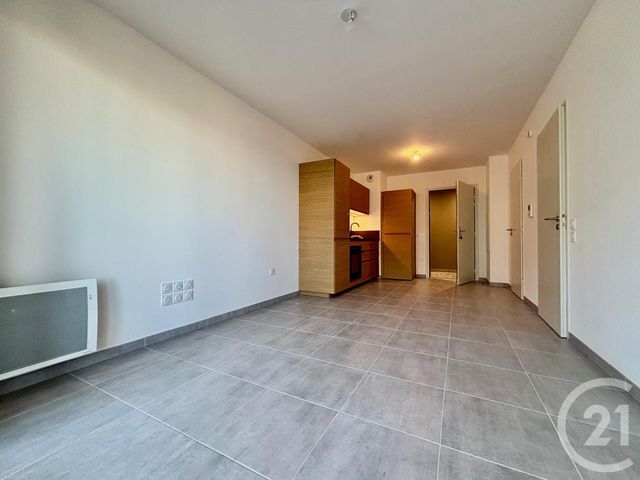 Appartement T2 &agrave; louer - 2 pi&egrave;ces - 37,79 m2 - Marseille - 13009 - PROVENCE-ALPES-COTE-D-AZUR