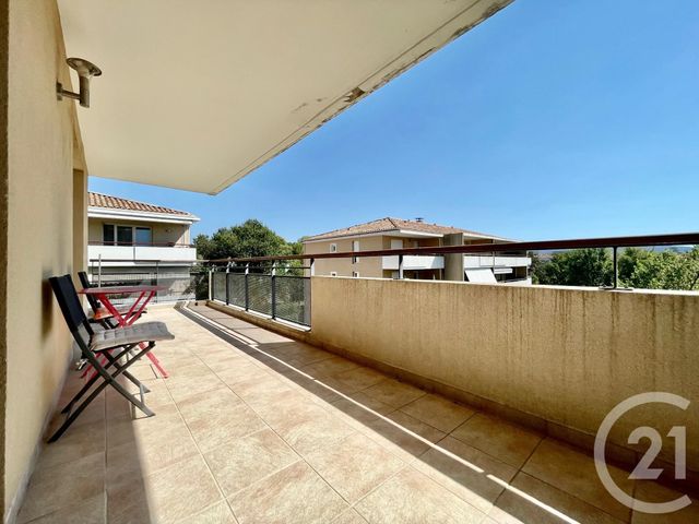 Appartement F2 à louer MARSEILLE