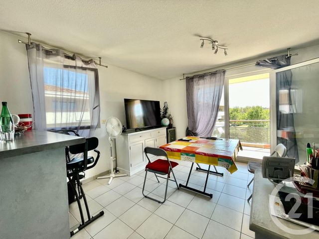Appartement F2 &agrave; louer - 2 pi&egrave;ces - 41 m2 - Marseille - 13013 - PROVENCE-ALPES-COTE-D-AZUR